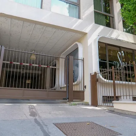 Apartamento Le Drouhouse + Parking Privé